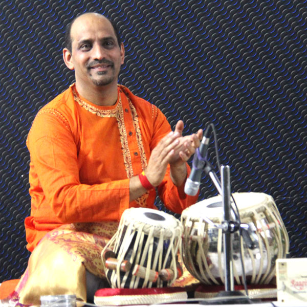 Tabla player in Doha – Pandit Santosh Kulkarni